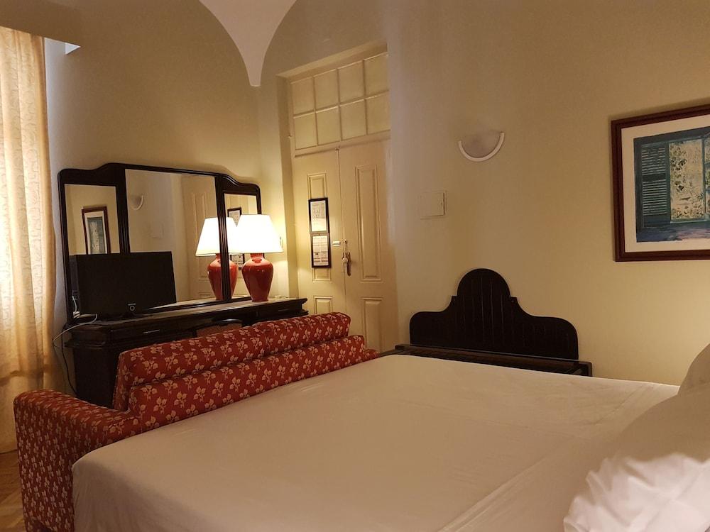 Hotel De Моура Екстериор снимка