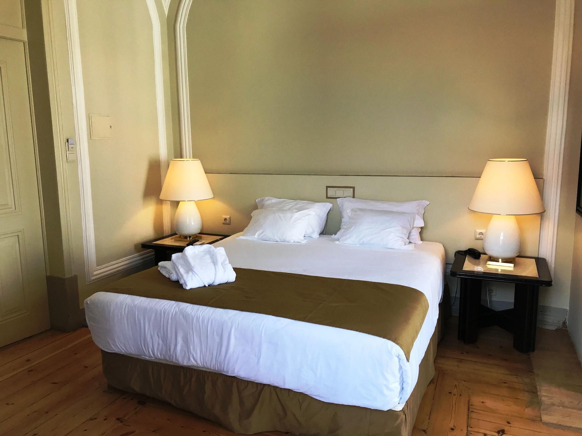 Hotel De Моура Екстериор снимка