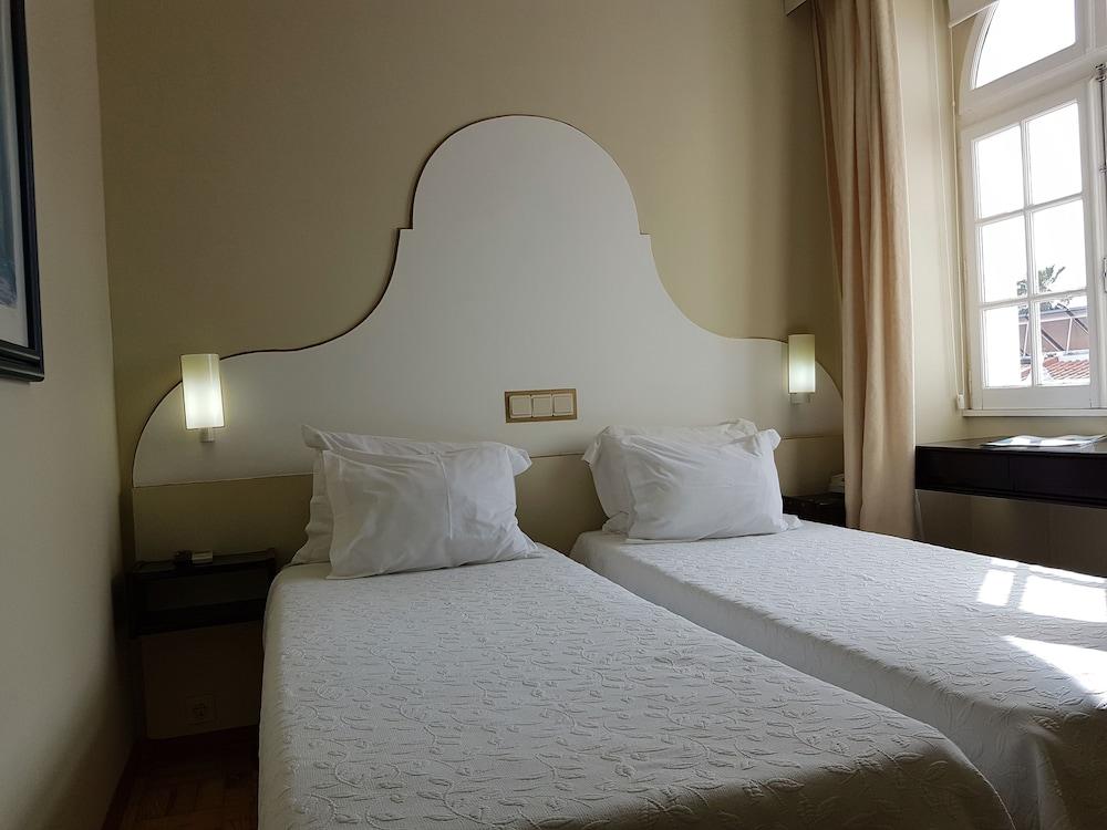 Hotel De Моура Екстериор снимка