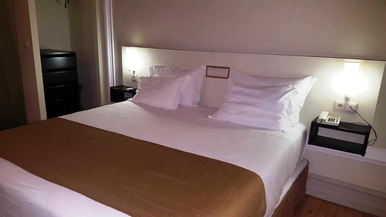 Hotel De Моура Екстериор снимка
