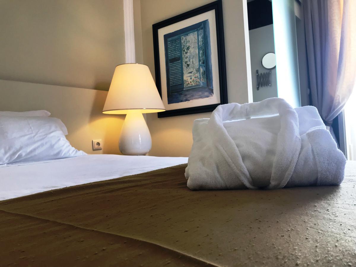 Hotel De Моура Екстериор снимка
